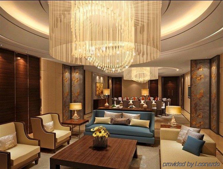Winnerway Hotel Донгуан Екстериор снимка